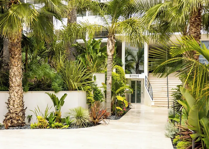 Staybridge Suites - Centre By IhgHotel Cannes